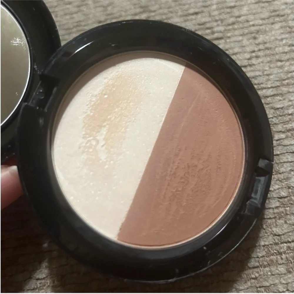 mac cosmetics Rocky horror picture show sculpt and shape powder